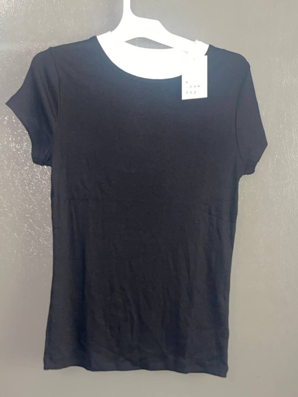 Black Ribbed Top white collar Size S